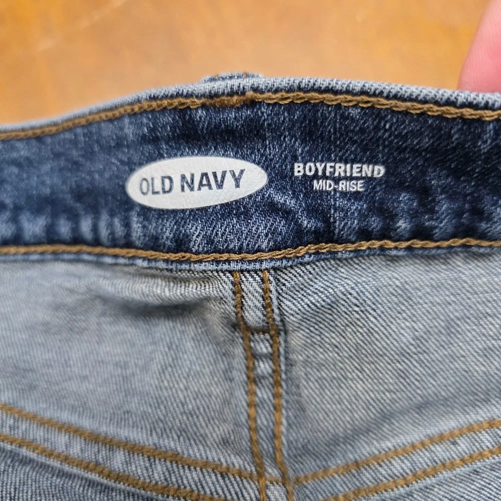 Old Navy Womens Mid-Rise Boyfriend‎ Jeans Blue Medium Wash Size 6